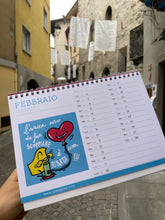 Carica l&#39;immagine nel visualizzatore di Gallery, Calendario da Tavolo Pennuti Skizzati 16x23 cm con spirale metallica
